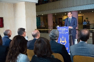 El presidente del TSJPV en otro momento de su intervención